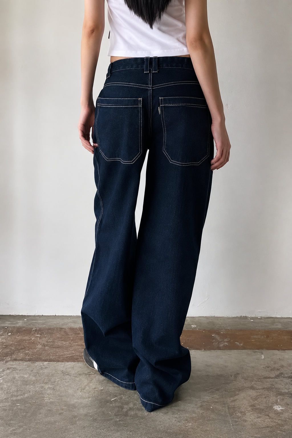 Boyfriend jeans donkerblauw achteraanzicht June