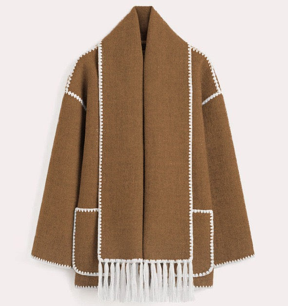 Cape mantel bruin vooraanzicht Ineke