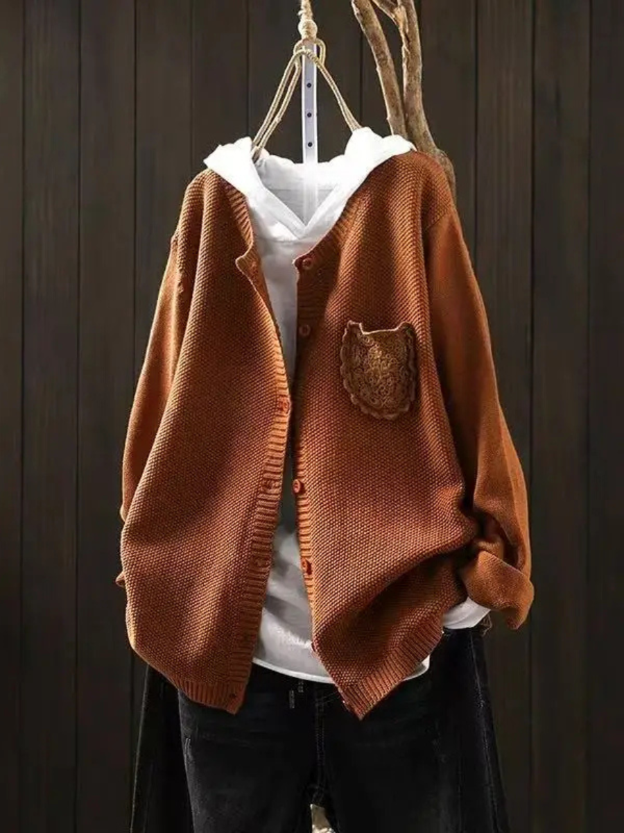 Cardigan detail 1 Dafne