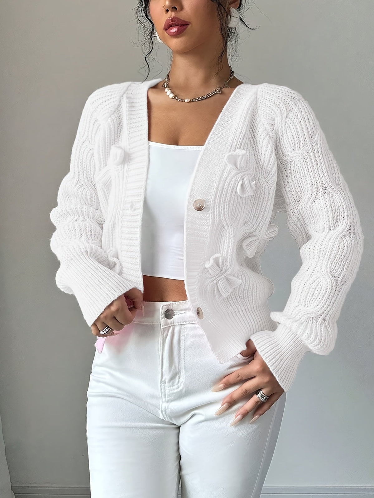 Cardigan detail 19 Ramona
