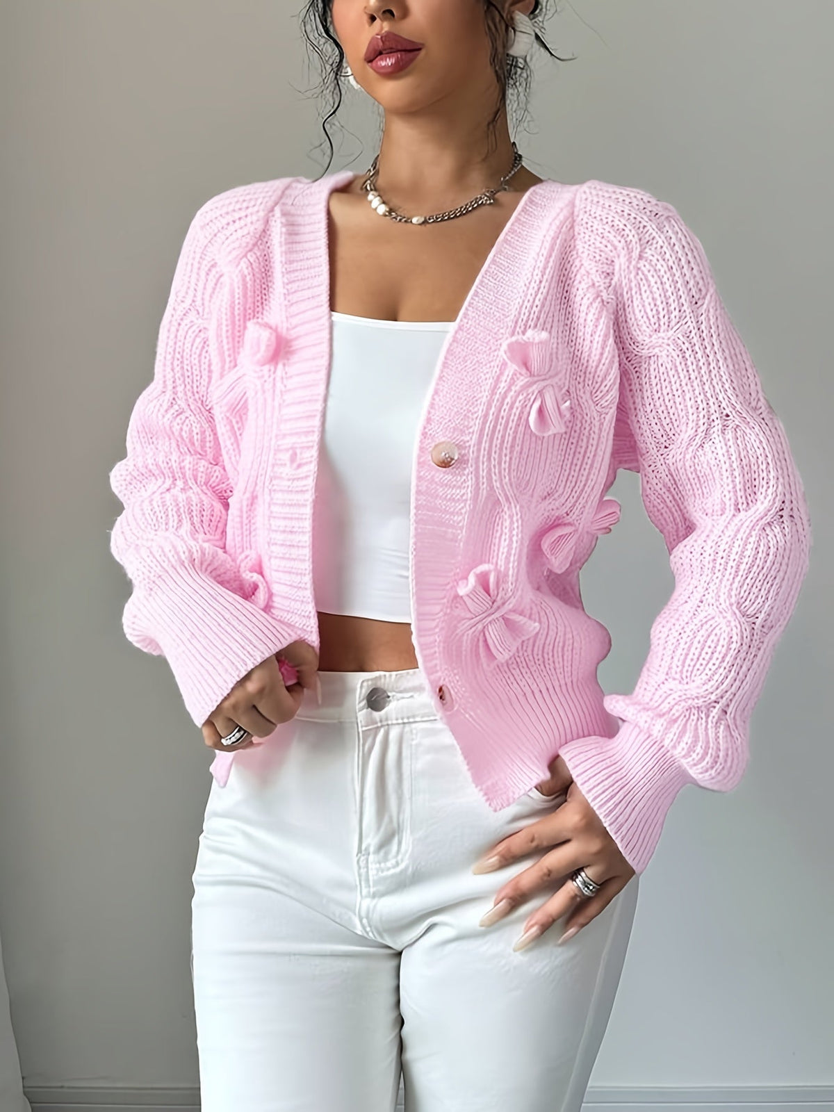 Cardigan detail 5 Ramona