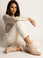 Enkellaarsjes beige vooraanzicht Chantal