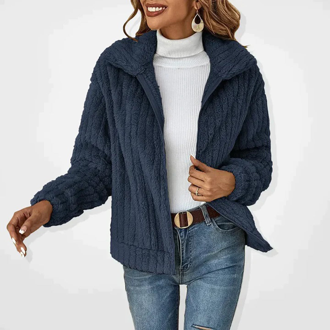 Fleece jas blauw vooraanzicht Ingeborg