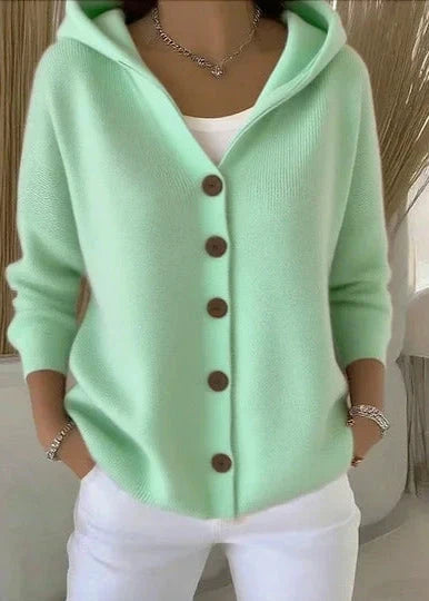 Gebreid vest groen vooraanzicht detail Ella