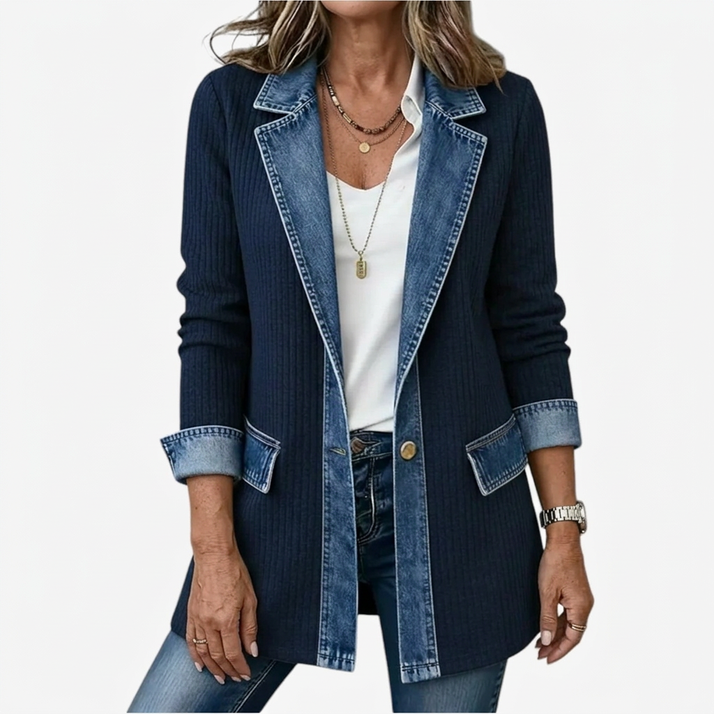 Gebreid vest marineblauw vooraanzicht Nancy