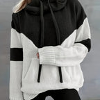Gebreide hoodie zwart vooraanzicht Kirsten