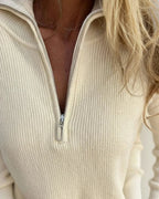Half-zip trui detail 1 Valerie