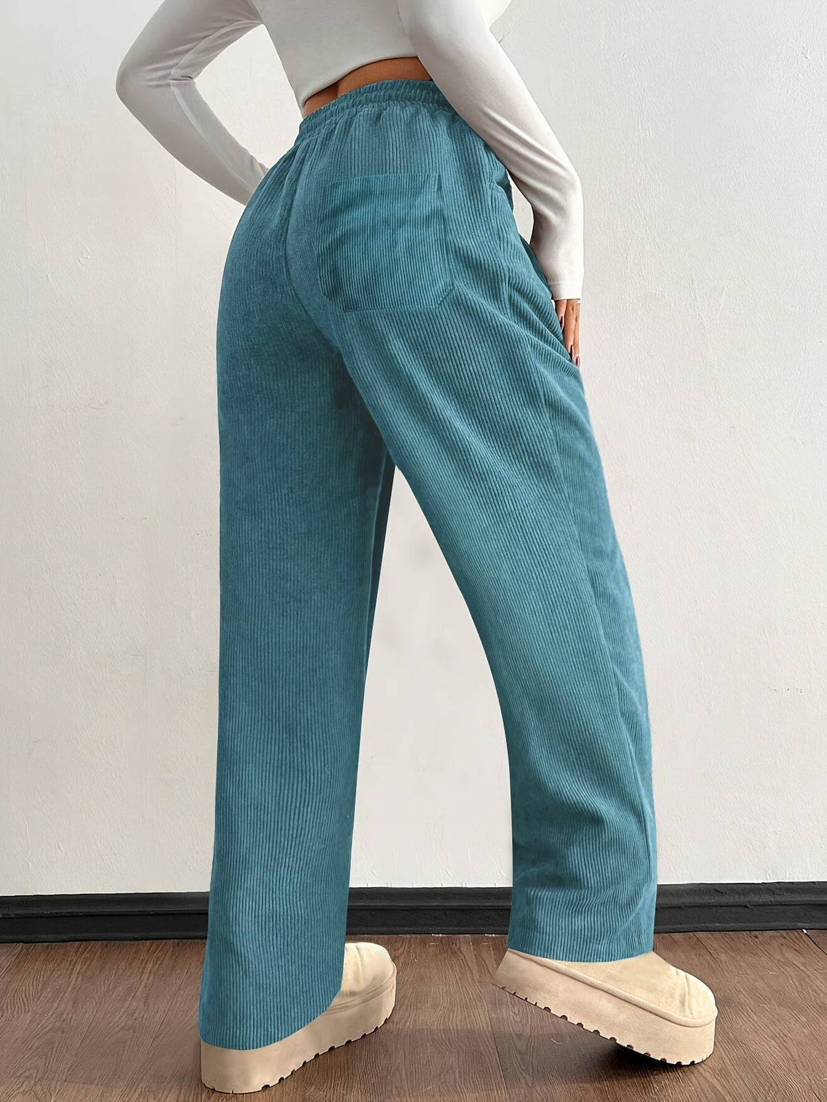 Jogger detail 2 Amy