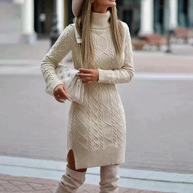 Kabelgebreide sweaterjurk detail 1 Ingrid