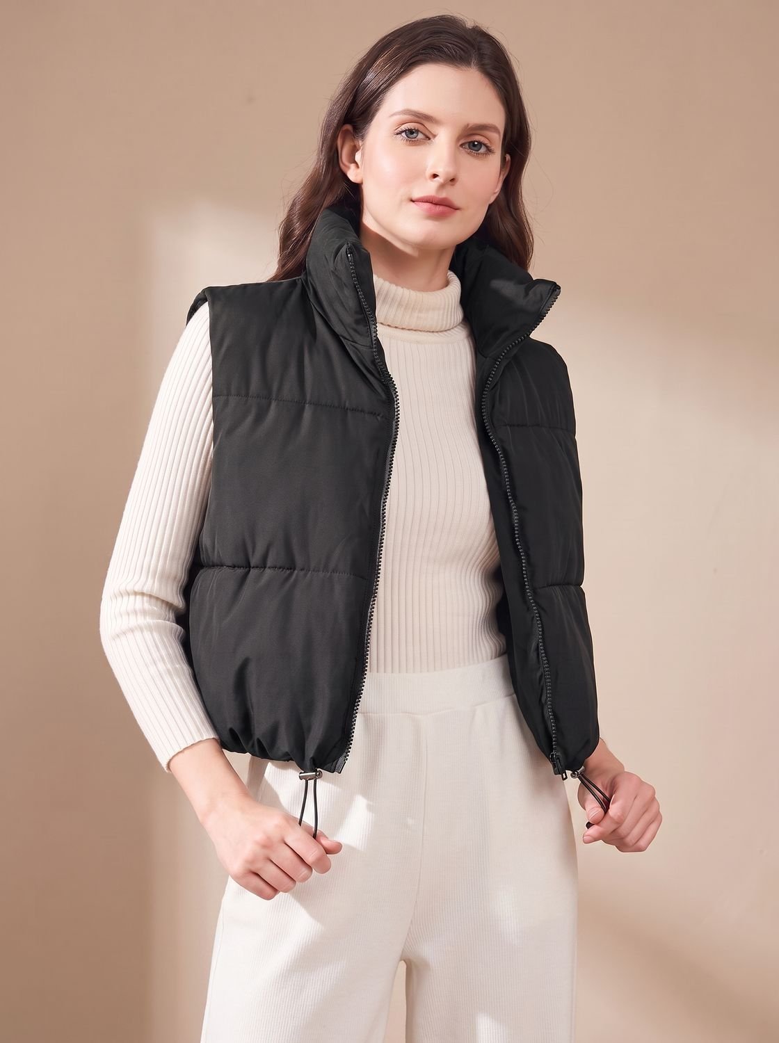 Korte bodywarmer detail 2 Hester