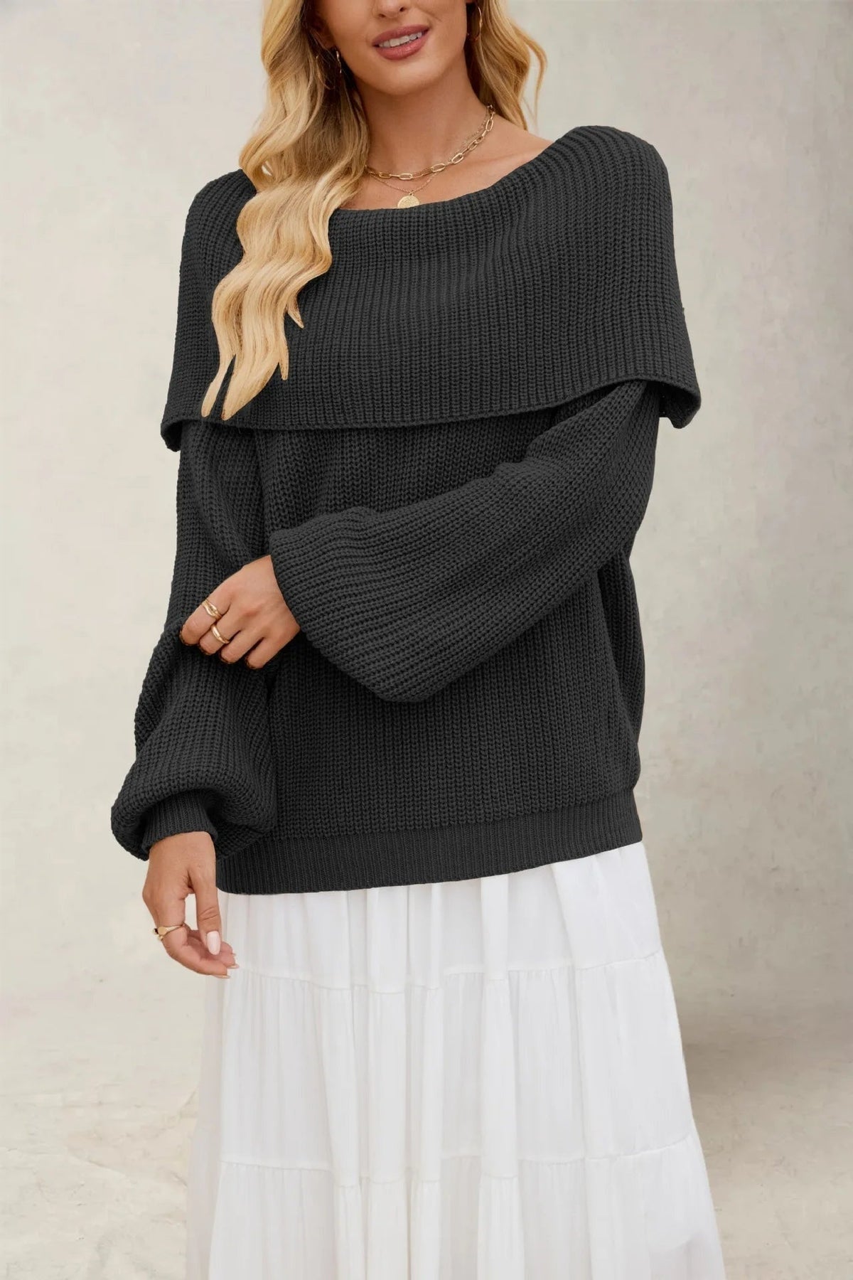Off-shoulder trui detail 3 Leona
