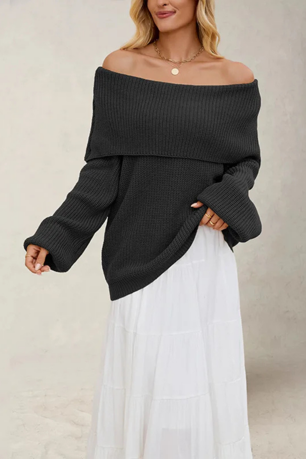 Off-shoulder trui detail 4 Leona