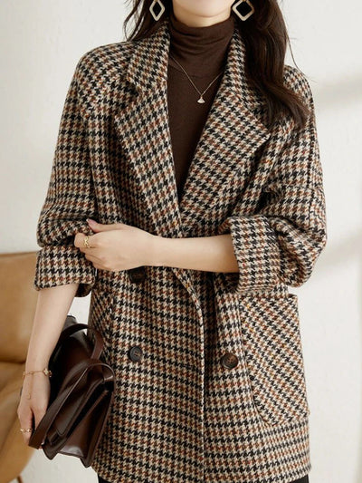 Oversized blazer detail 3 Saskia