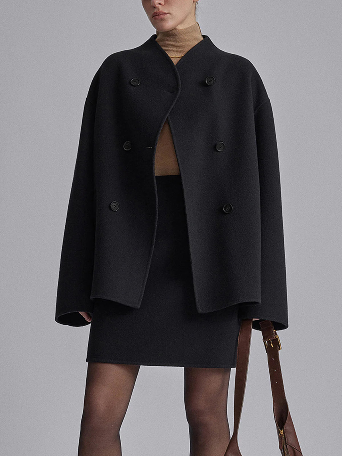 Oversized jas zwart vooraanzicht Gea