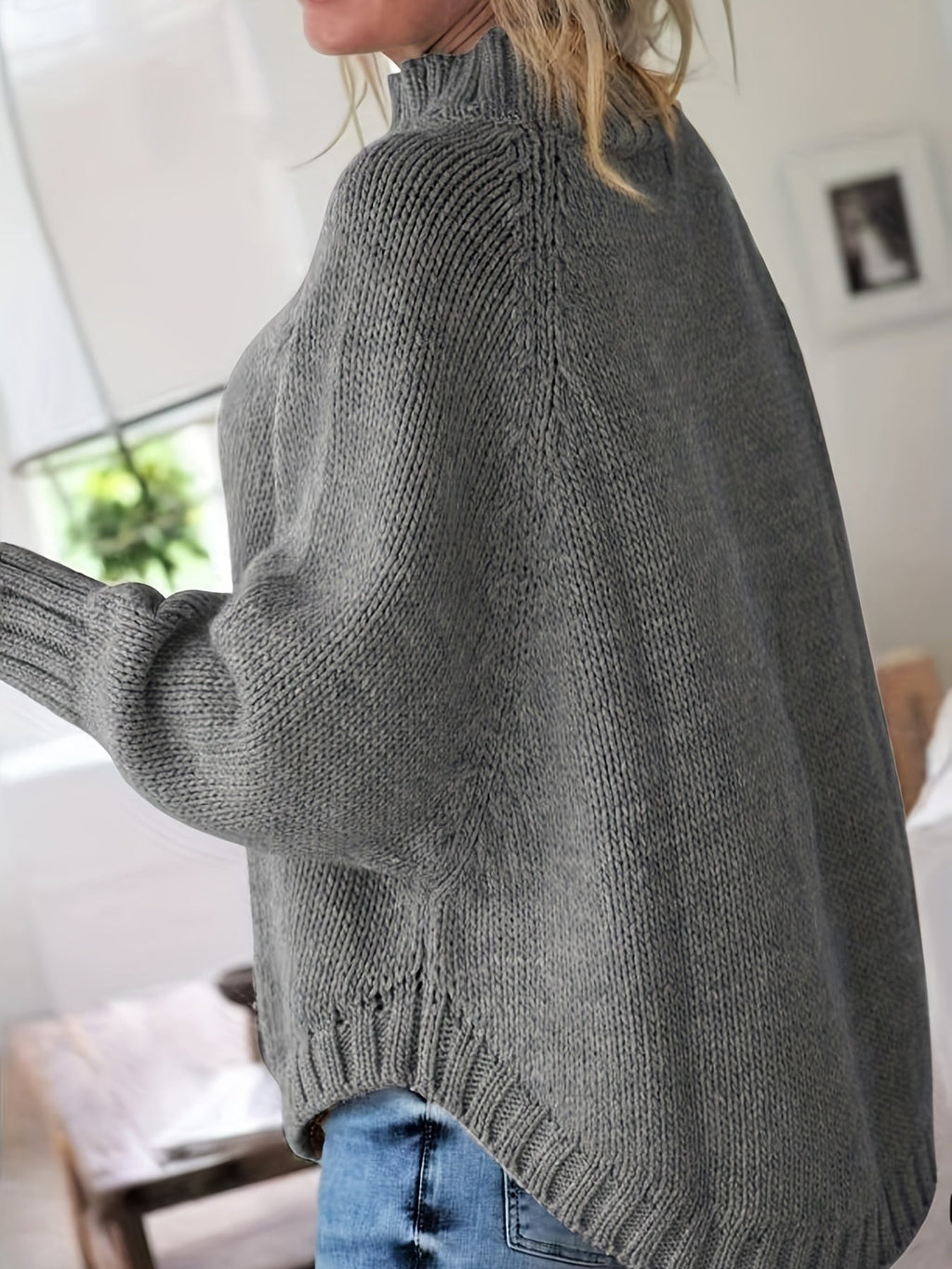 Oversized trui detail 4 Mirella