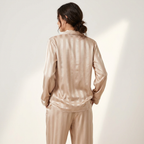 Satijnen pyjama set detail 4 Sterre