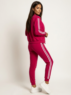 Trainingsset rood zijaanzicht Olivia
