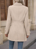 Trenchcoat detail 2 Margriet